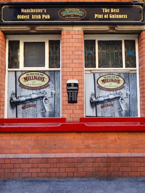 Mulligans Of Deansgate Hotel Manchester Buitenkant foto
